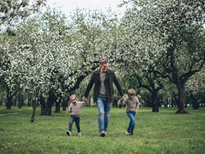 Razones por las que sorprender con flores el Día del Padre